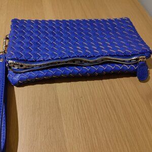 Blue Clutch